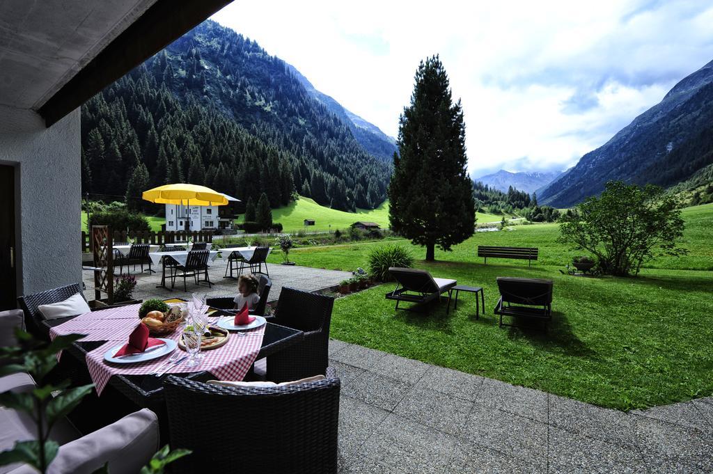 Gletscher-Landhaus Brunnenkogel Sankt Leonhard im Pitztal Bagian luar foto