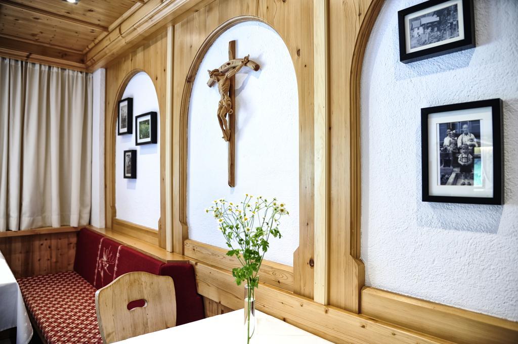 Gletscher-Landhaus Brunnenkogel Sankt Leonhard im Pitztal Bagian luar foto